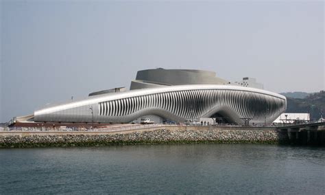  Yeosu Expo Ocean Pavilion: Bir Denizcilik Harikası ve Geleceğin Vaatleri!